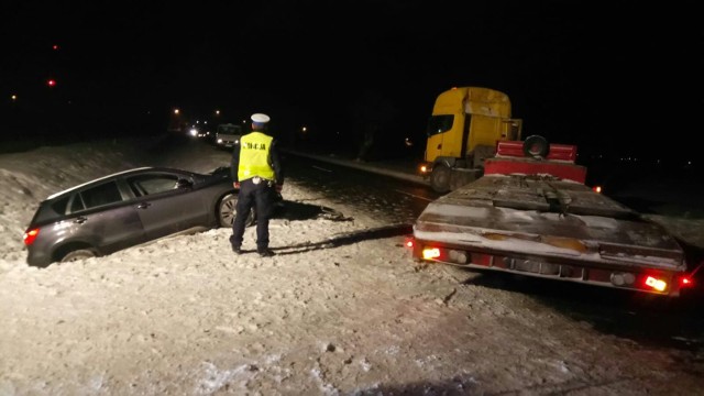 W czwartek, przed godz. 17, na drodze krajowej nr 61 na wysokości miejscowości Miastkowo doszło do wypadku.
