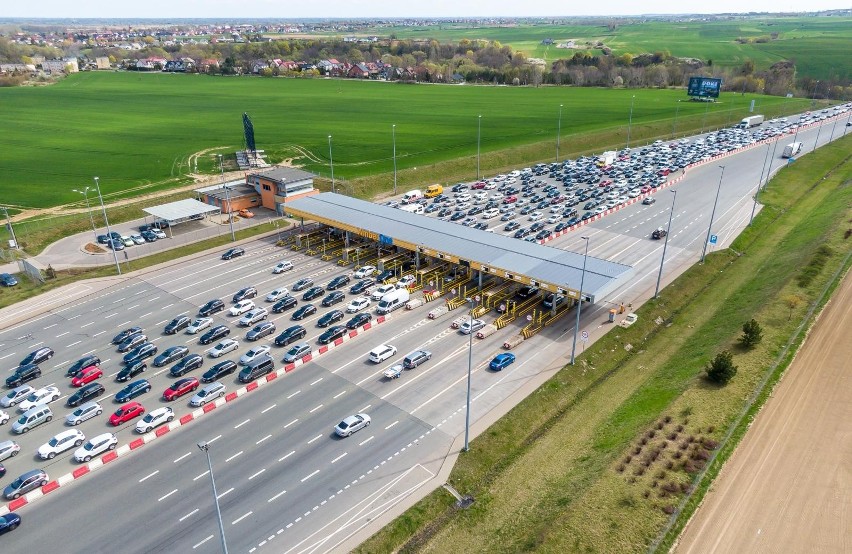 Na zdjęciu: autostrada A1 i droga ekspresowa S6 w kierunku...