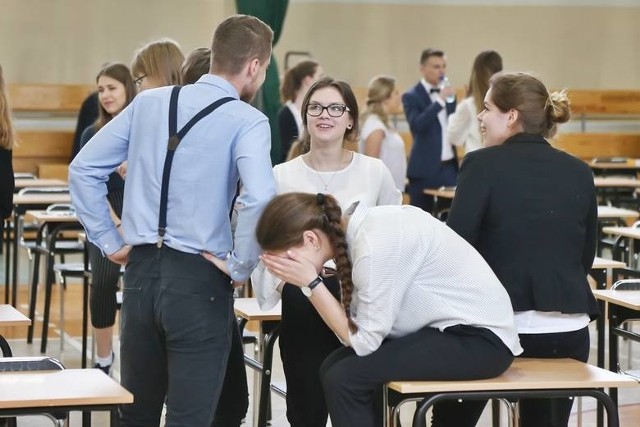 Matura nie zaliczona tylko z jednego przedmiotu? Nic się nie martw - jest poprawka...