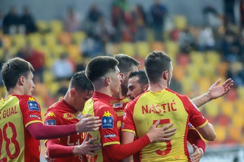 Jagiellonia w kapitalnym stylu pokonała Stal