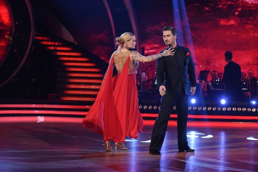 "Taniec z gwiazdami 10". Wpadka Moniki Miller i Jana Klimenta w 2. odcinku "Dancing with the stars"! Leszek Miller komentuje!