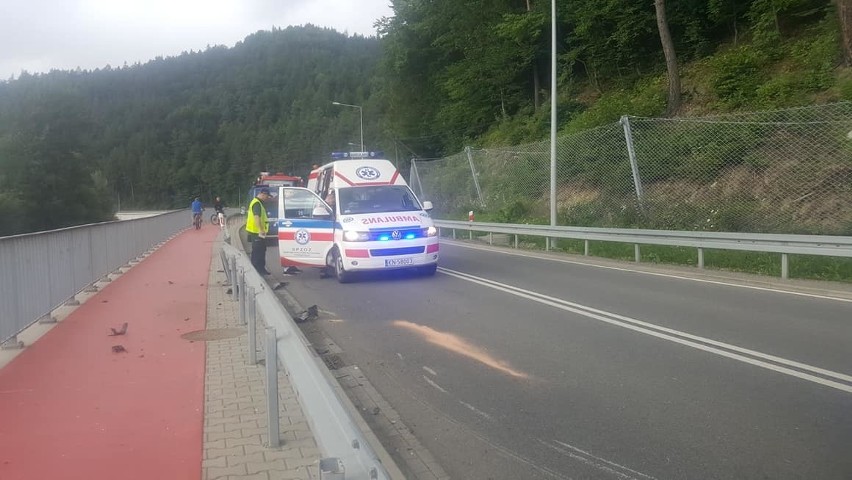 Wypadek w Piwnicznej. Jedna osoba poszkodowana