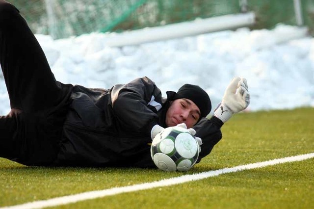 Bramkarz żółto-czerwonych Grzegorz Sandomierski powinien zagrać w dzisiejszym sparingu Jagiellonii z OFK Belgrad