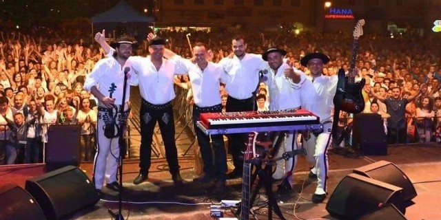 Zespół góralski Baciary z Podhala będzie gwiazdą niedzielnej imprezy plenerowej w Powiatowym Centrum Kulturalno-Rekreacyjnym we Włoszczowie.