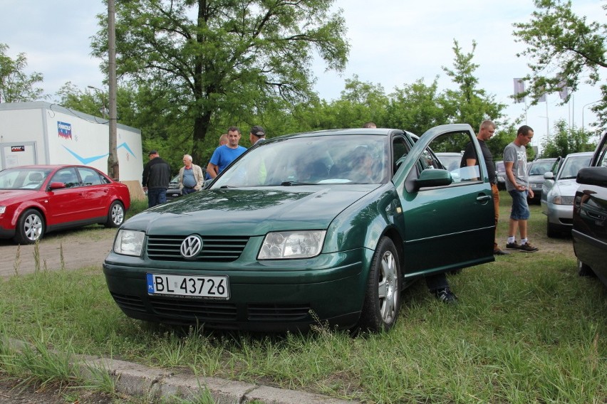 Volkswagen Bora, 1998 r., 1.9 TDI, 7600 zł;