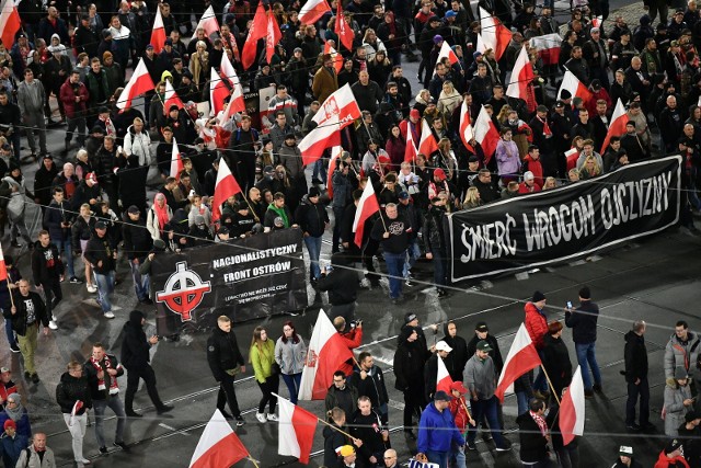 Wrocławski Marsz Niepodległości przeszedł pod hasłem "Polak w Polsce gospodarzem".