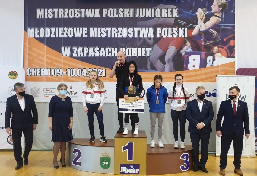 Monika Borowska na najwyższym stopniu podium mistrzostw...