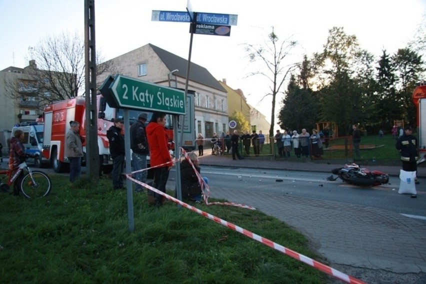 25-letni motocyklista uderzył w tira, zginął na miejscu (ZDJĘCIA)