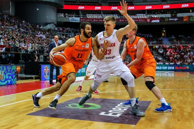 Polska - Holandia 85:76. Polscy koszykarze wygrali ostatni mecz  kwalifikacji i celebrowali awans na mistrzostwa świata w Chinach | Dziennik  Zachodni