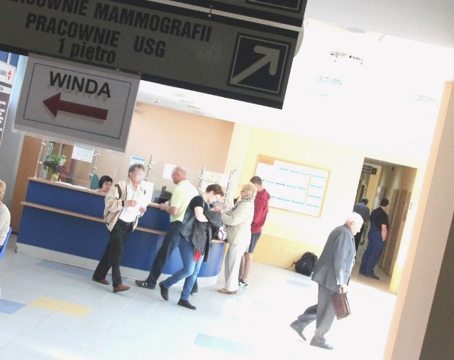 Pacjenci filii we Włocławku dojezdżają na radioterapię do Bydgoszczy.