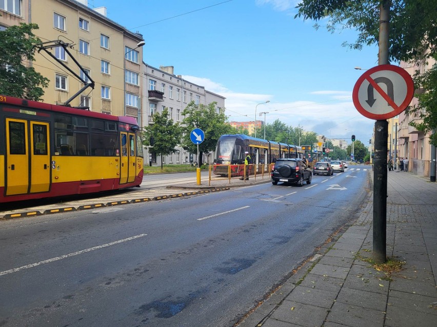Rano w Łodzi ruch tramwajowy był sparaliżowany z powody...