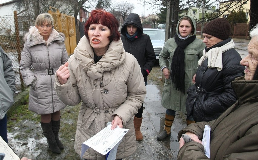 - Nie dam się wyrzucić na bruk - denerwuje się Halina...