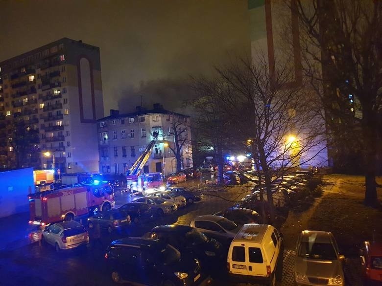 Mężczyzna zginął w pożarze na Górnej w Łodzi. Jego partnerka zatrzyma. Prokuratura stawia zarzut zabójstwa 19.12.2019