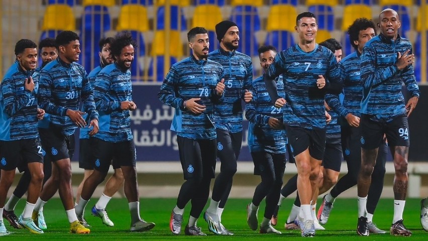 Cristiano Ronaldo nie będzie mógł się przespać z Georginą w Arabii Saudyjskiej?! Czy naprawdę może trafić do więzienia za noc z nią?