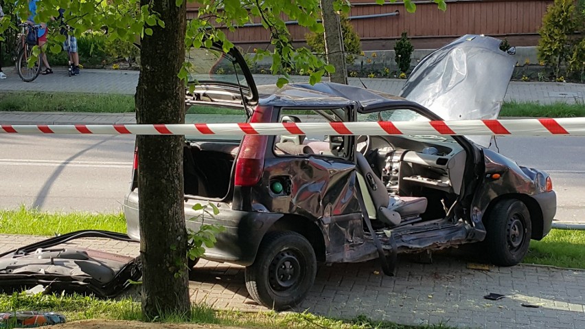 Supraśl. Wypadek na ul. Piłsudskiego. Seat zderzył się z...