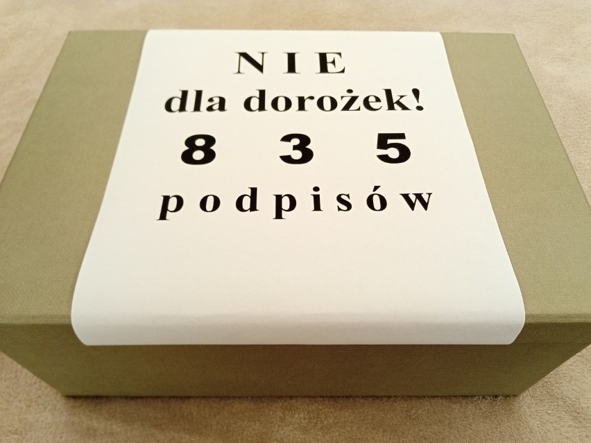 "Nie dla dorożek" już w Radzie Miasta. Pod obywatelskim projektem uchwały autorstwa KSOZ podpisało się 835 krakowian