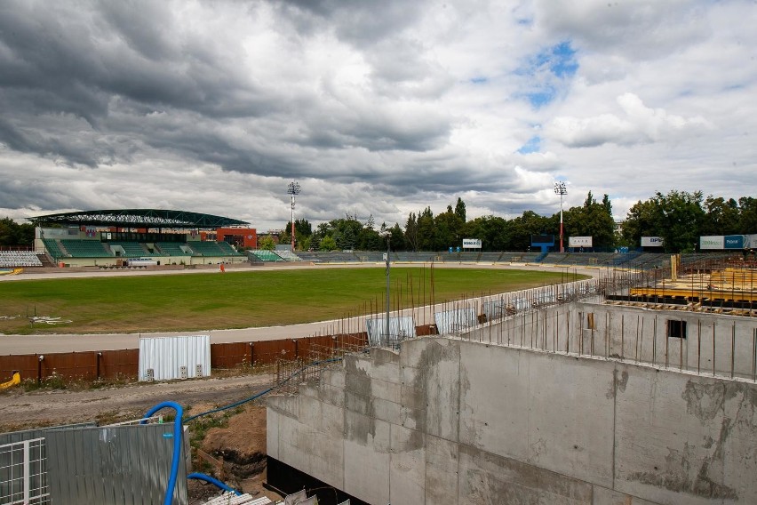 Trwa przebudowa stadionu Polonii Bydgoszcz,a prace wkraczają...