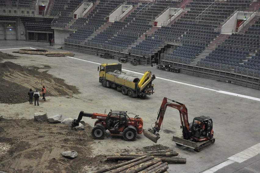 W sobotę w Tauron Arenie Kraków mistrzowskie wyścigi w SuperEnduro. Błażusiak wygra po raz trzeci z rzędu? Sonik o Rajdzie Dakar [ZDJĘCIA]