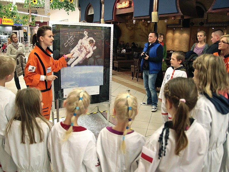 W Galerii Grudziądzkiej dzieci odbywały kosmiczną podróż