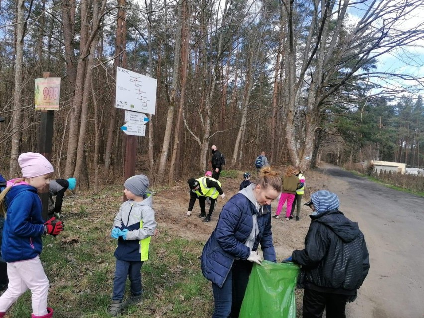 Ponad 200 osób sprzątało teren gminy Główczyce.