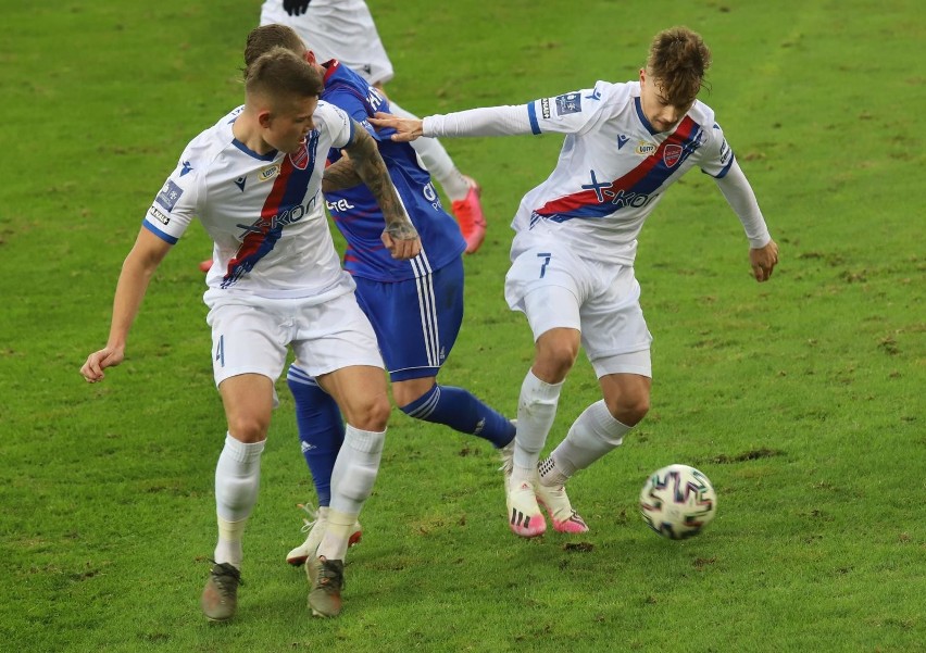 20.12.2020. Piast Gliwice - Raków Częstochowa 0:0....