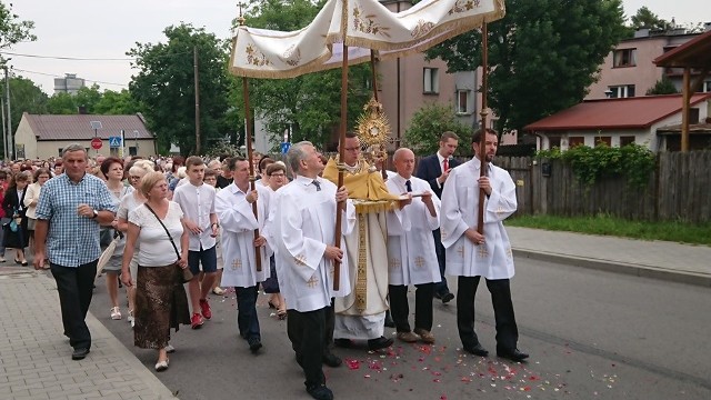 Boże Ciało 2019 - procesja z Archiopactwa Cystersów w Jędrzejowie