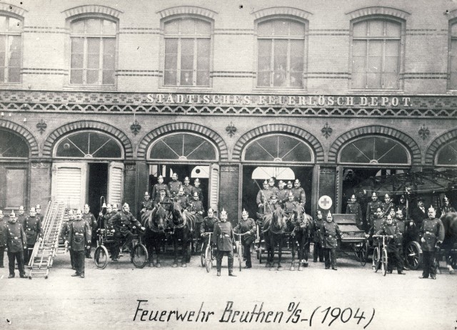 Obecna siedziba bytomskich strażaków ma ponad 100 lat, pochodzi z 1904 roku