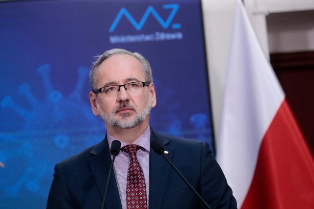 Minister zdrowia Adam Niedzielski poinformował, że decyzja o zniesieniu stanu epidemii zapadnie jeszcze w kwietniu
