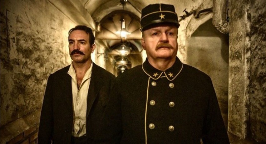 Kadr z filmu "Oficer i szpieg".