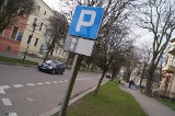 Przysłowia stały się orężem w walce o płatne parkingi w Inowrocławiu