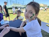 Piknik kibiców GKS Bełchatów dla małego Leosia. Torfiorze zaprosili dzieci  do zabawy
