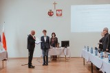 Oliwier Szymborski nagrodzony za wyjątkowe wyniki w nauce. Młody chemik z Choroszczy ze stypendium burmistrza miasta
