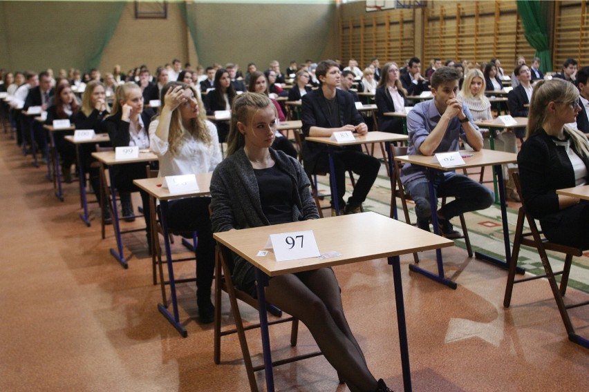 MATURA 2017 ANGIELSKI ROZSZERZONY [ARKUSZE CKE, ODPOWIEDZI,...