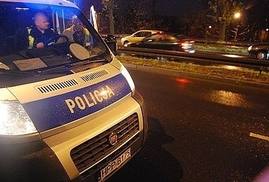 Wypadek w Bytomiu: Porsche przejechał mężczyznę na pasach [ZDJĘCIA + WIDEO]