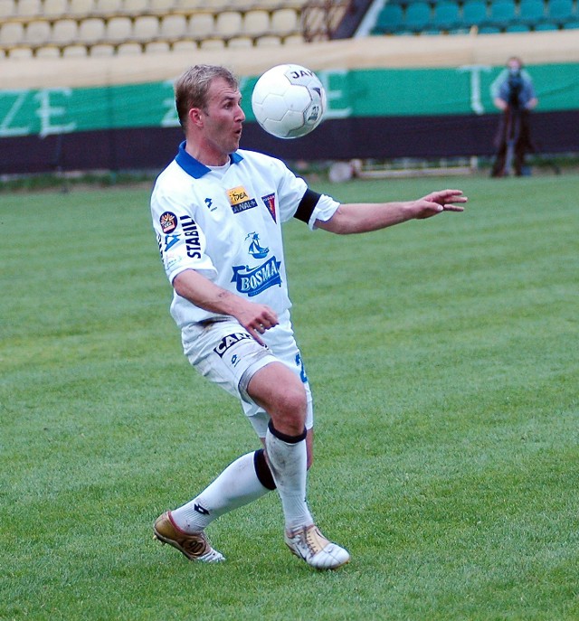 Rafał Grzelak jako jedyny piłkarz Pogoni prezentuje od kilku spotkań równą, dobrą formę. 