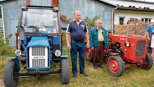 Kazimierz Starzec (z lewej) zajął ze swoim esiokiem I miejsce, a Ryszard Profic z Biertowic - trzecie