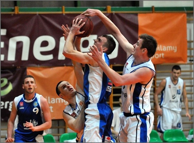 KUKS Dubois Koszalin - Kotwica 50 Kołobrzeg 60:69