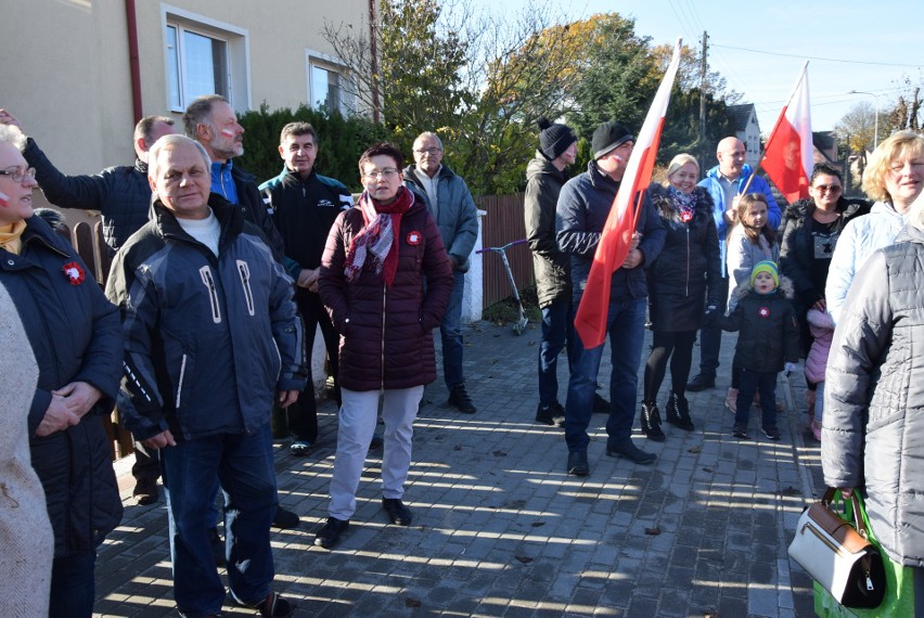 Zielona Góra, 11 listopada 2019. Na Chynowie mieszkańcy ul....