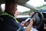 Płacenie kartą za wykroczenie drogowe jest popularne w Przemyślu i powiecie. Od lutego z takiego możliwości skorzystało 535 osób