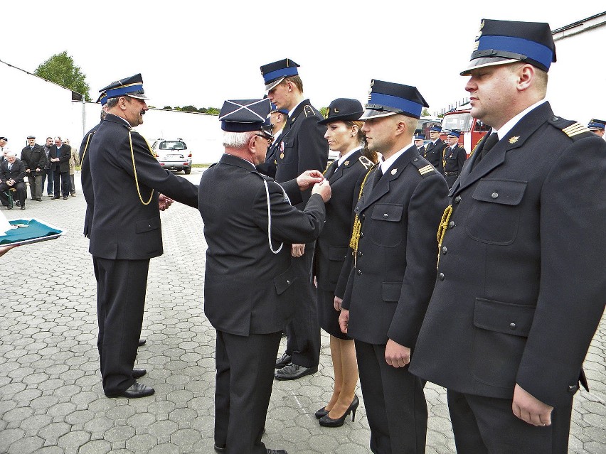 Strażacy w pełni zasłużyli na te honory