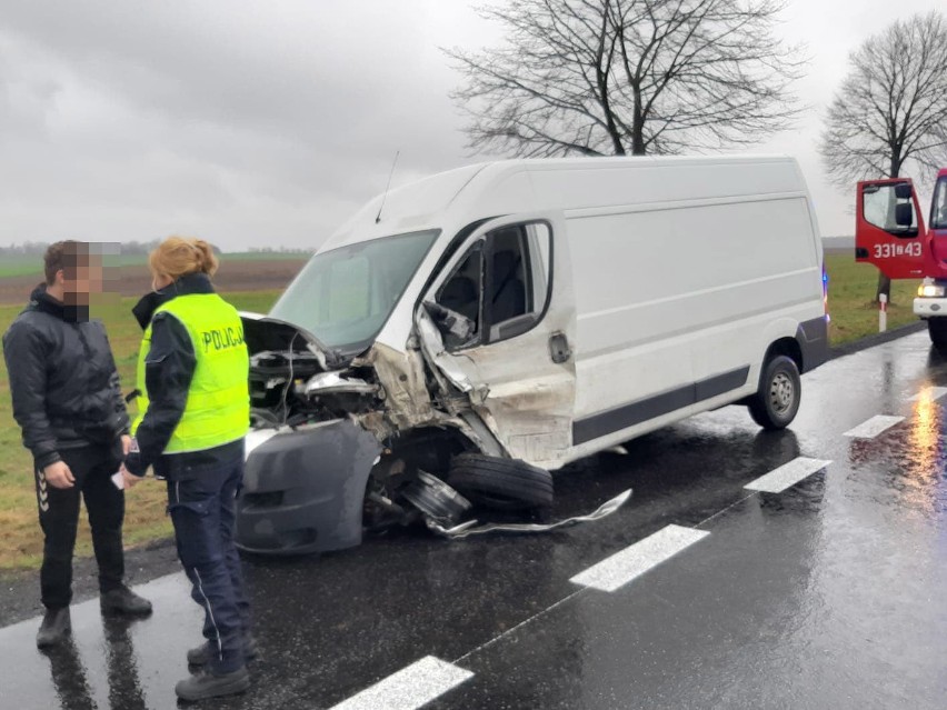 Do wypadku doszło na drodze numer 6 w okolicy zajazdu...