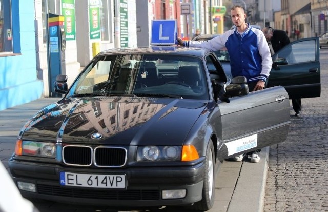 – Osobom, które w przyszłości chcą jeździć bmw, taki kurs z pewnością się przyda – mówi pan Tomasz.