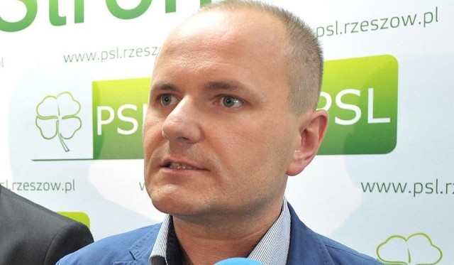 Poseł Dariusz Dziadzio na razie zrezygnował z kandydowania do Sejmu jedynie w oświadczeniu dla mediów.