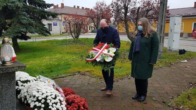 Narodowe Święto Niepodległości 2020. W Wodzisławiu - zgodnie z zapowiedziami - bardzo skromnie.