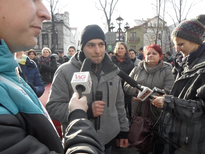 Protest przeciwko likwidacji szkół w Żywcu i Węgierskiej...