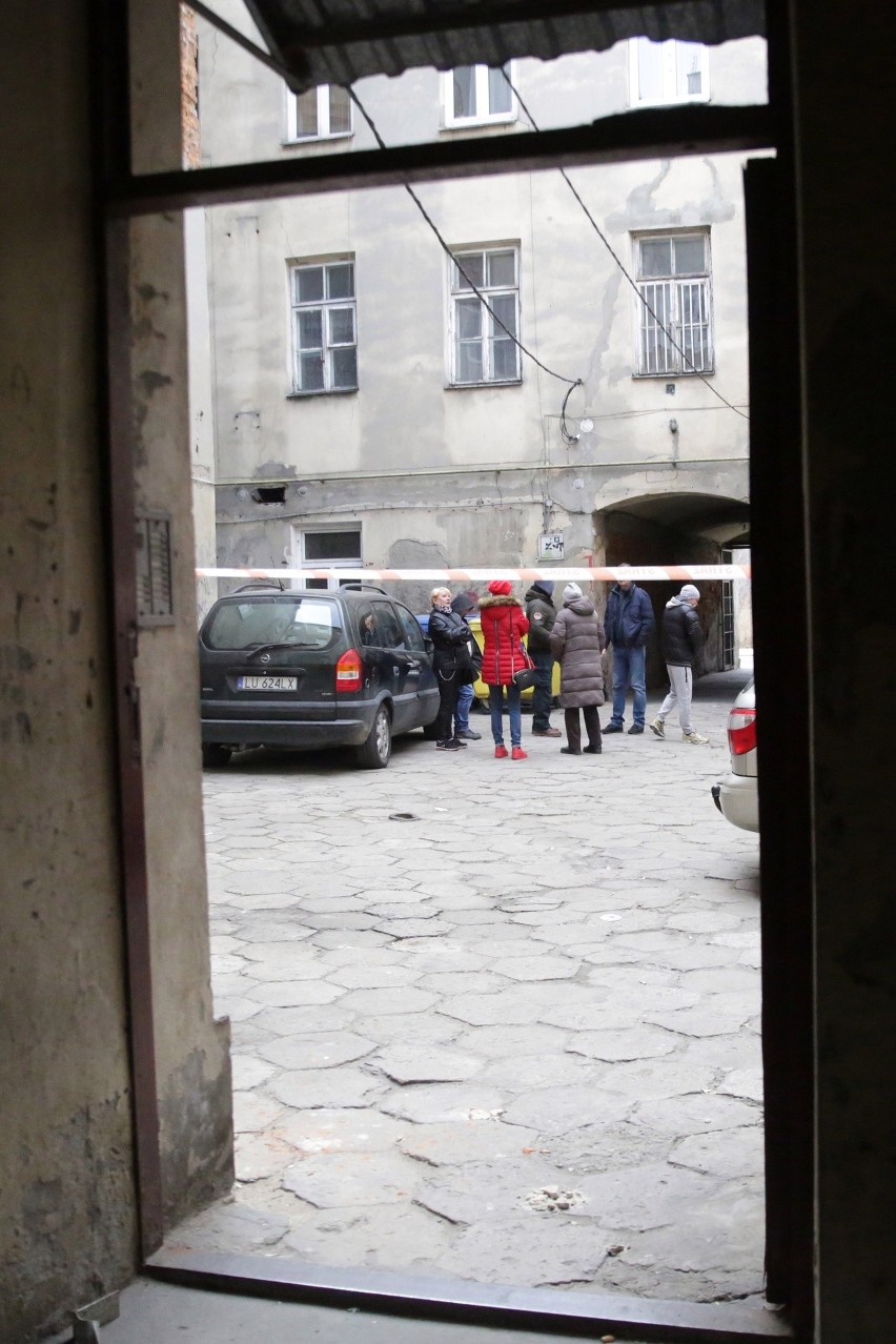 Lublin. Wybuch gazu w kamienicy przy ul. Cyruliczej. Co z mieszkańcami budynku, którego część jest wyłączona z użytku?