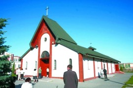 Białostockie parafie: Parafia św. Karola Boromeusza | Kurier Poranny
