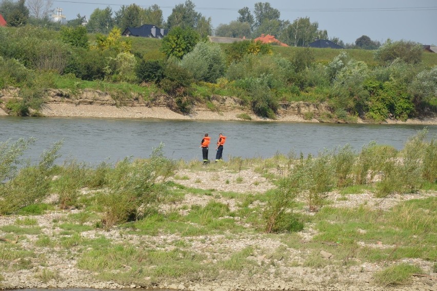 Ciało kobiety odnaleziono w Dunajcu, poniżej mostu w...