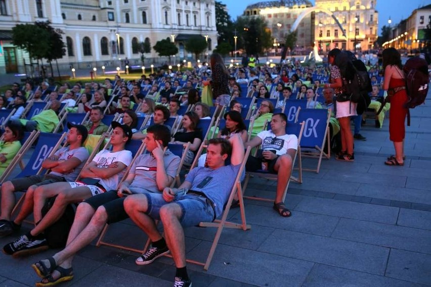 Kino Letnie przed Galerią Krakowską [ZDJĘCIA] 