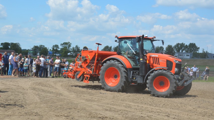 Piknik rodzinny w ZSP nr 2 w Łowiczu [Program i zdjęcia]